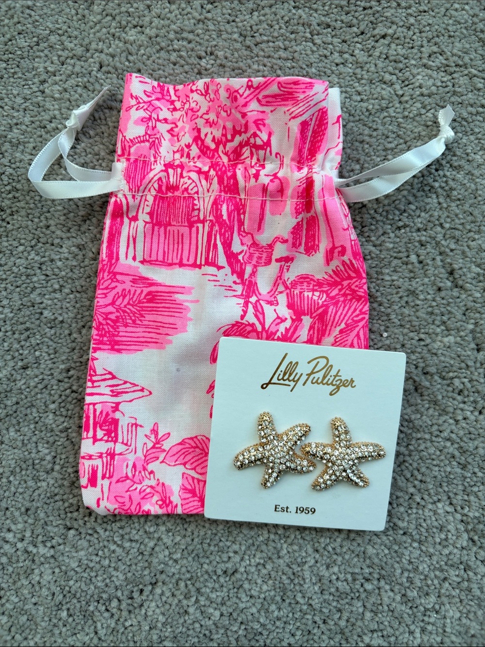 Lilly Pulitzer Hot Pink Drawstring Pouch with Gold Starfish Earrings